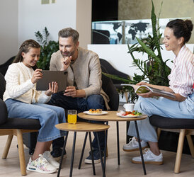 FastTrack Lounge